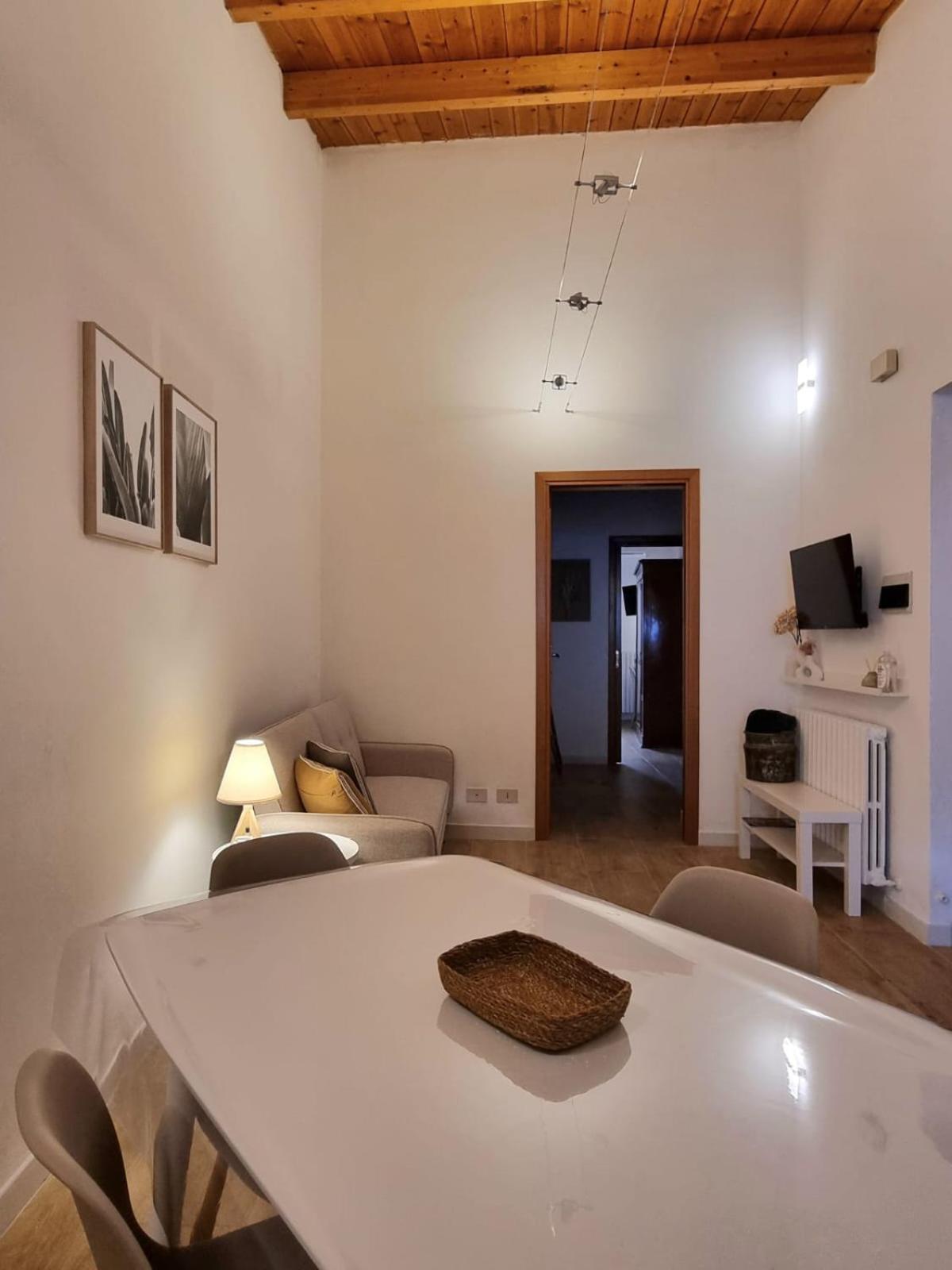 Downtown Maqueda Apartment Palermo Bagian luar foto